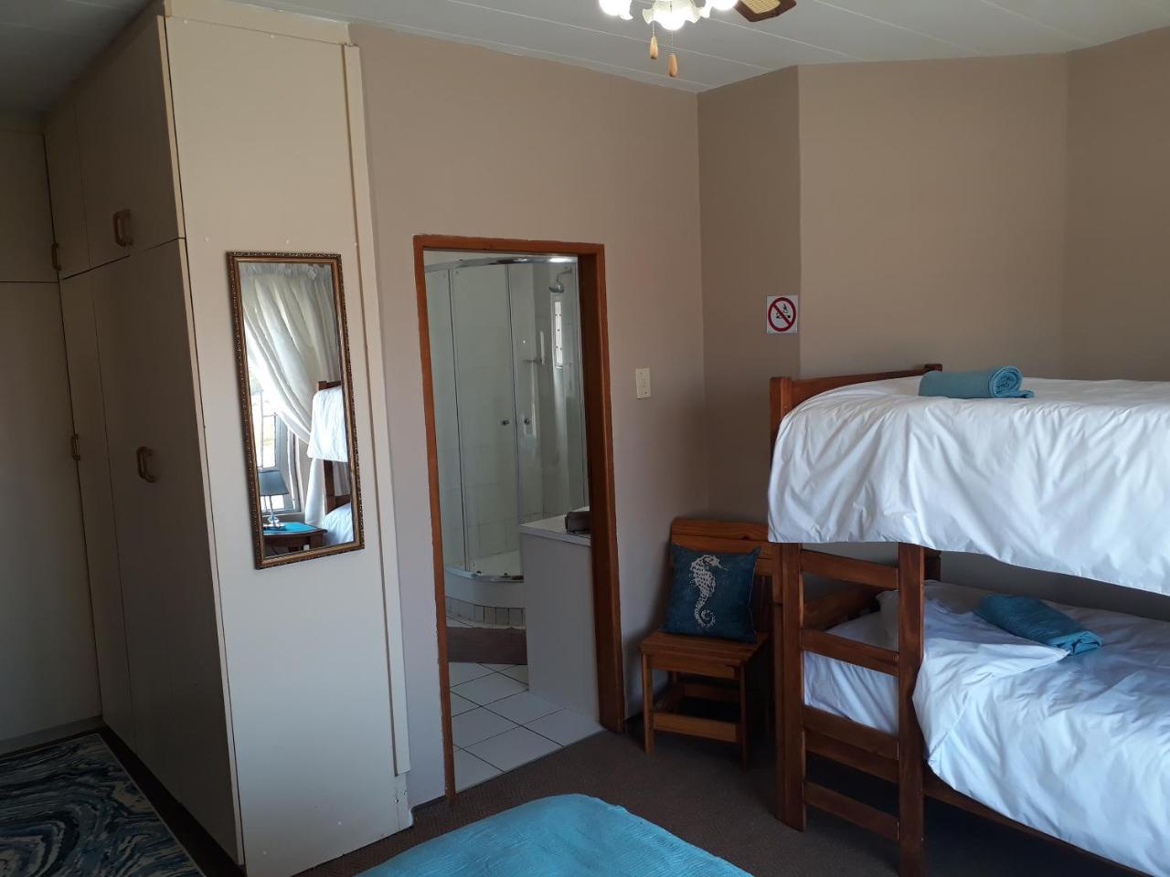 Starfish Guesthouse Lüderitz 外观 照片