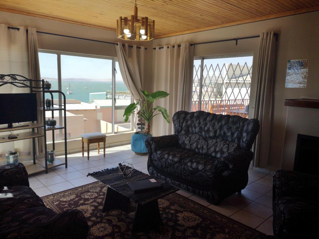 Starfish Guesthouse Lüderitz 外观 照片