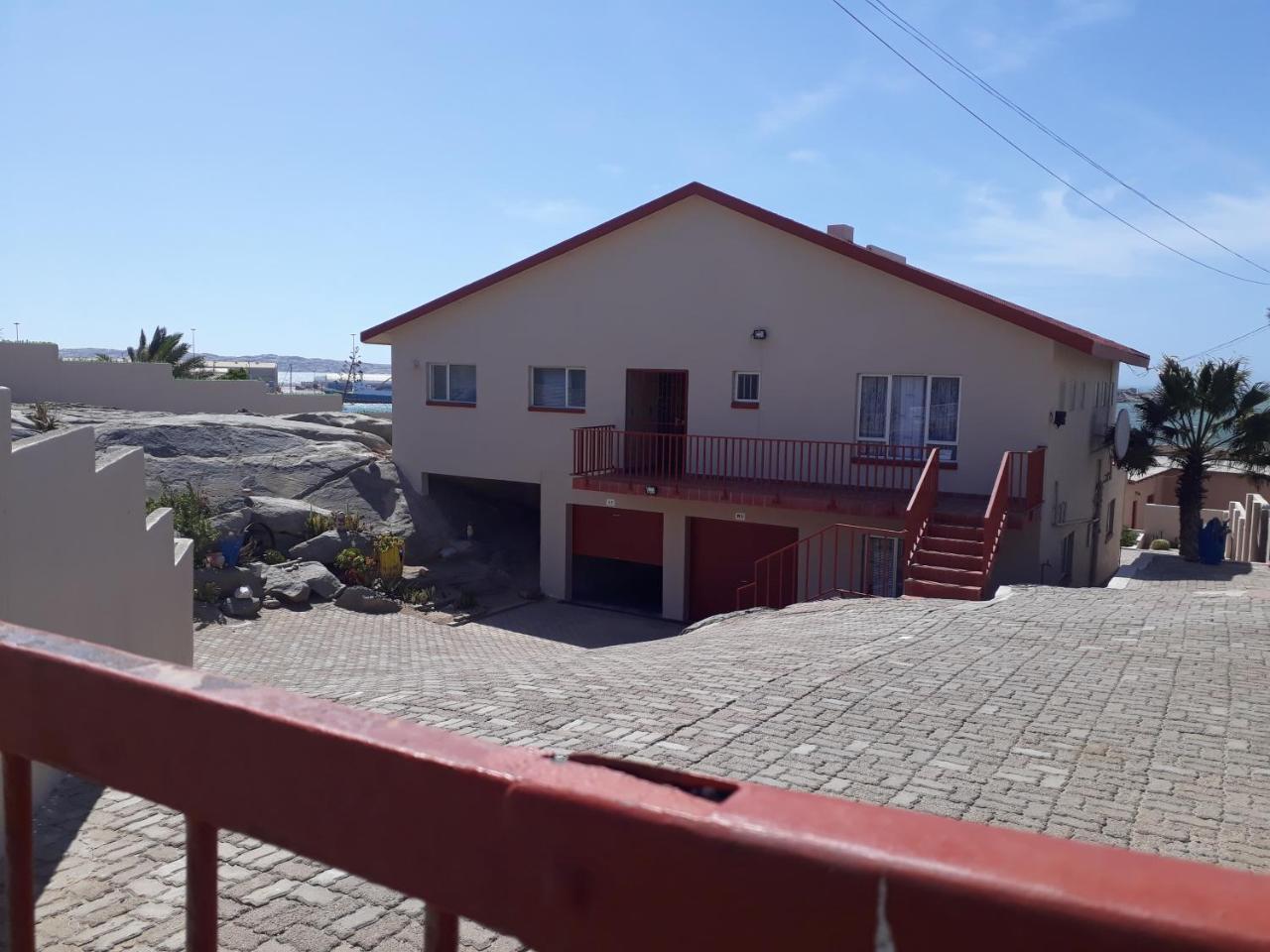 Starfish Guesthouse Lüderitz 外观 照片