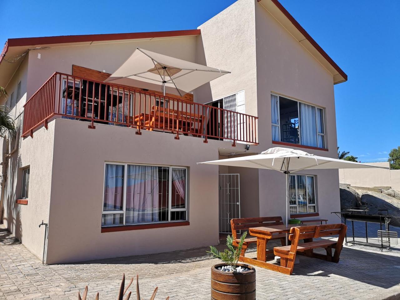 Starfish Guesthouse Lüderitz 外观 照片